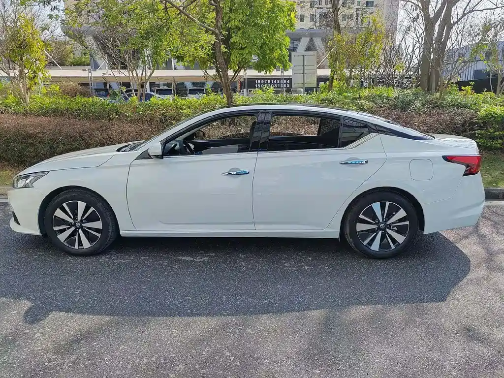 Teana 2021 2.0L XL Comfort Edition купить на сайте DeffCars