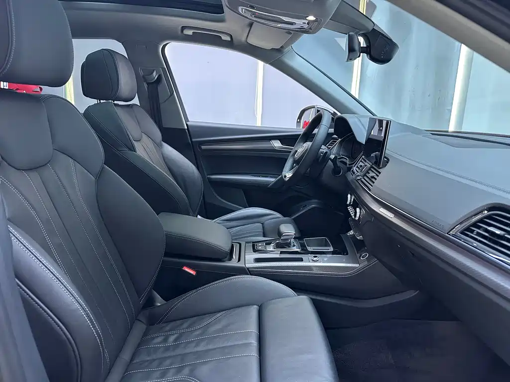 Audi Q5L 2022 40T luxury and dynamic model купить на сайте DeffCars