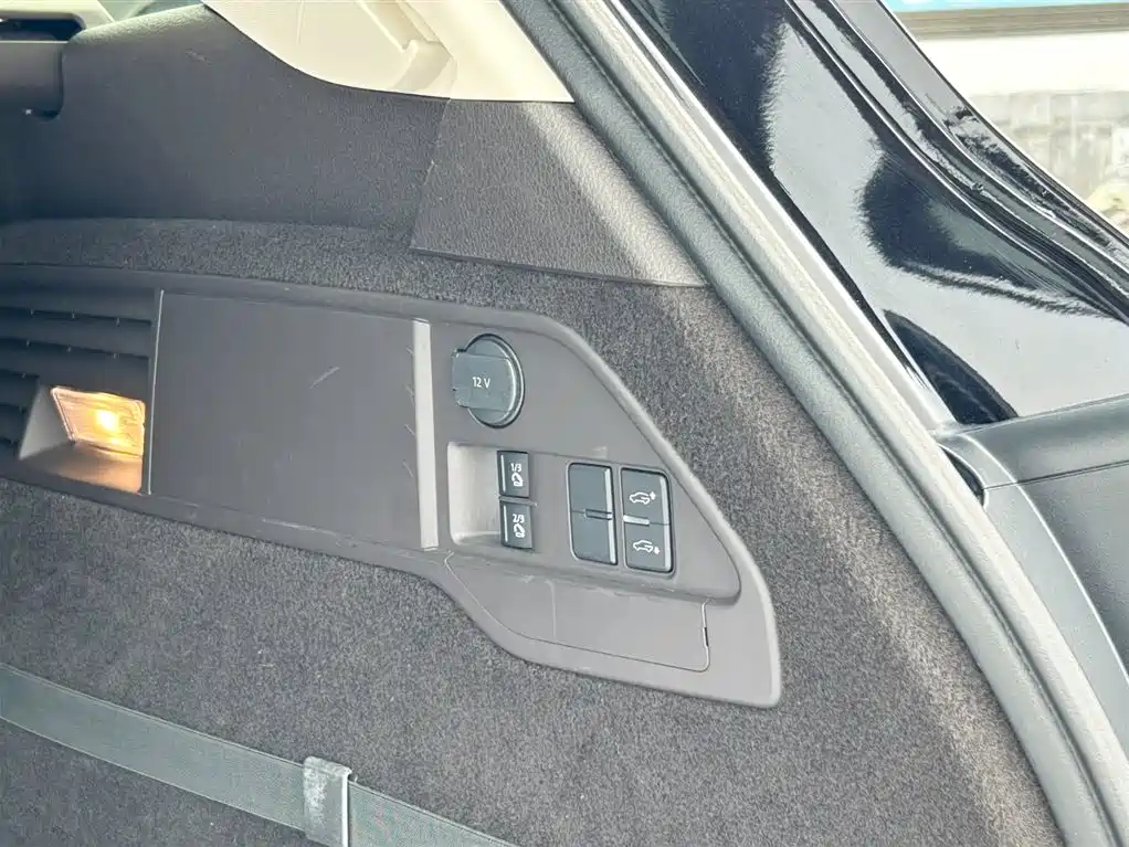 Touareg 2017 3.0TSI Extended Edition купить на сайте DeffCars