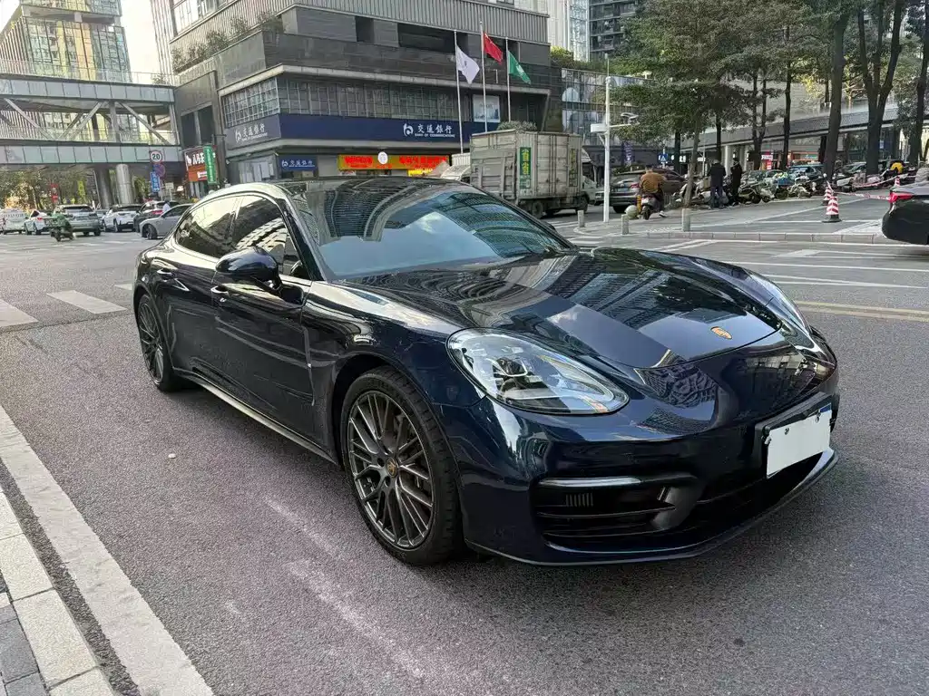 Panamera 2023 Panamera Executive Extended Platinum Edition 2.9T купить на сайте DeffCars