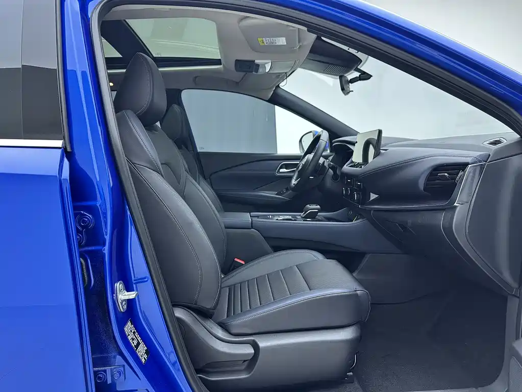 Qashqai 2023 1.3T CVT Pilot Edition купить на сайте DeffCars