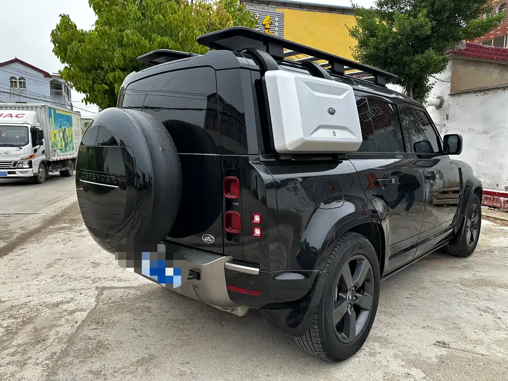 Land Rover Defender 2023 facelift 110 3.0T P400 X-DYNAMIC HSE купить на сайте DeffCars