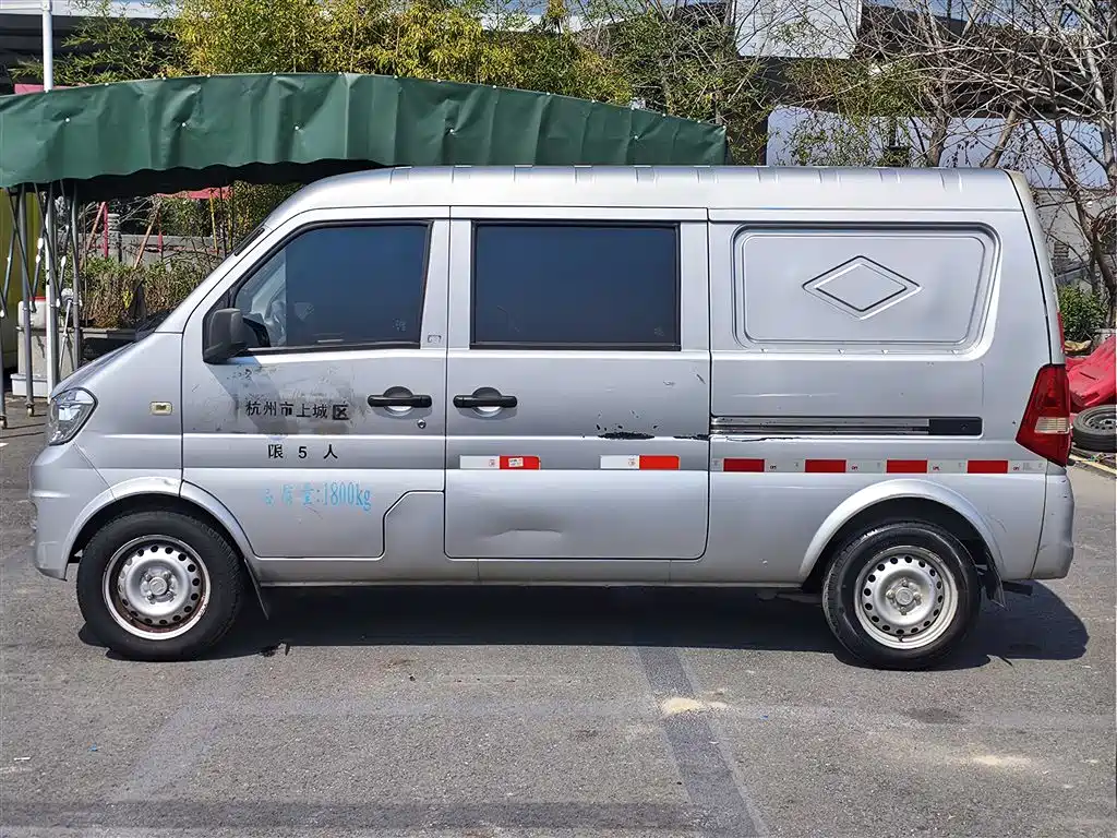 Dongfeng Xiaokang K05S 2019 1.2L practical model National VI DK12 купить на сайте DeffCars