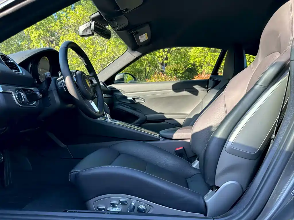 Porsche 718 2020 Cayman 2.0T купить на сайте DeffCars