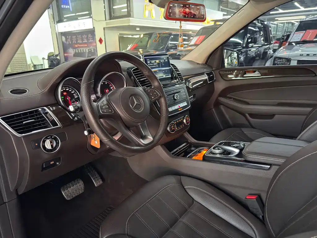 Mercedes-Benz GLS 2018 GLS 400 4MATIC Dynamic купить на сайте DeffCars