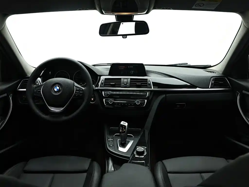 BMW 3 Series 2018 320Li Fashion Model купить на сайте DeffCars