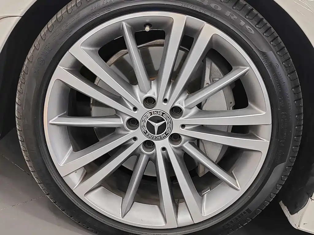 Mercedes-Benz CLS 2018 CLS 300 luxury model купить на сайте DeffCars