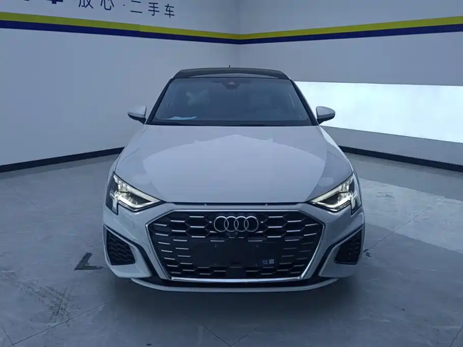 Audi A3 2023 facelift Sportback 35 TFSI stylish and sporty купить на сайте DeffCars