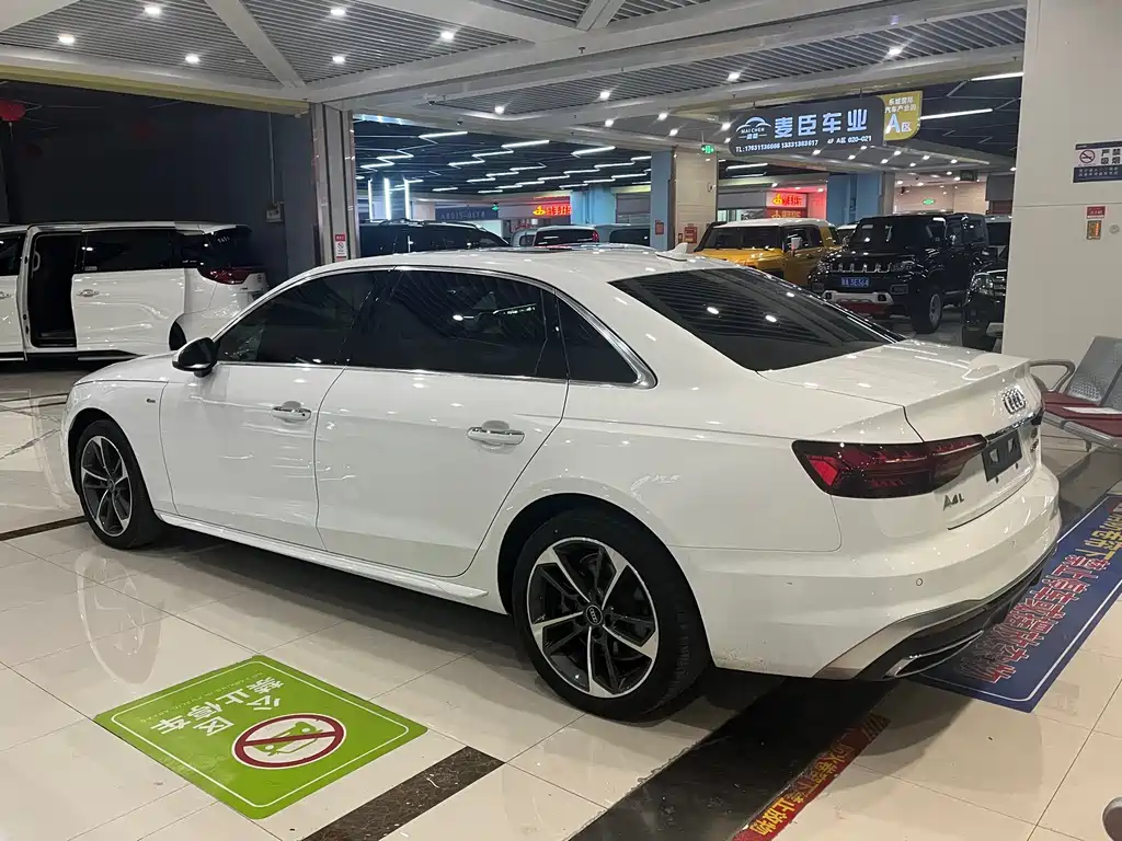 Audi A4L 2023 40 TFSI Fashionable and Dynamic купить на сайте DeffCars