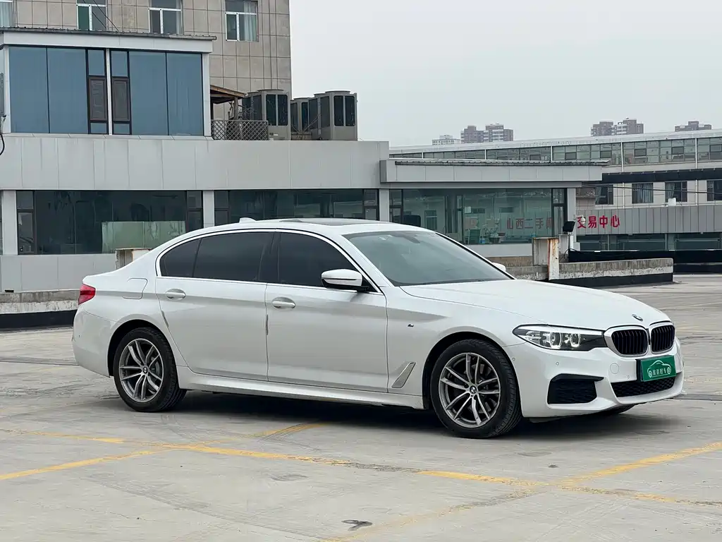 BMW 5 Series 2020 525Li M Sports Package купить на сайте DeffCars