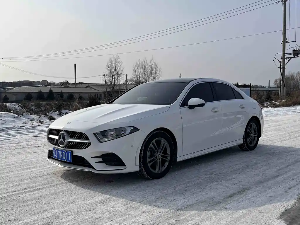 Mercedes-Benz A-Class 2022 A 180 L Sports Sedan купить на сайте DeffCars
