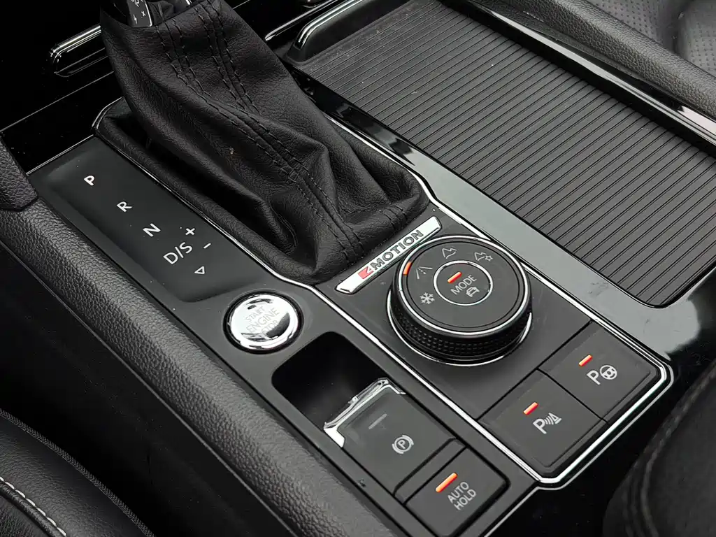 Touron 2017 380TSI four-wheel drive luxury version купить на сайте DeffCars