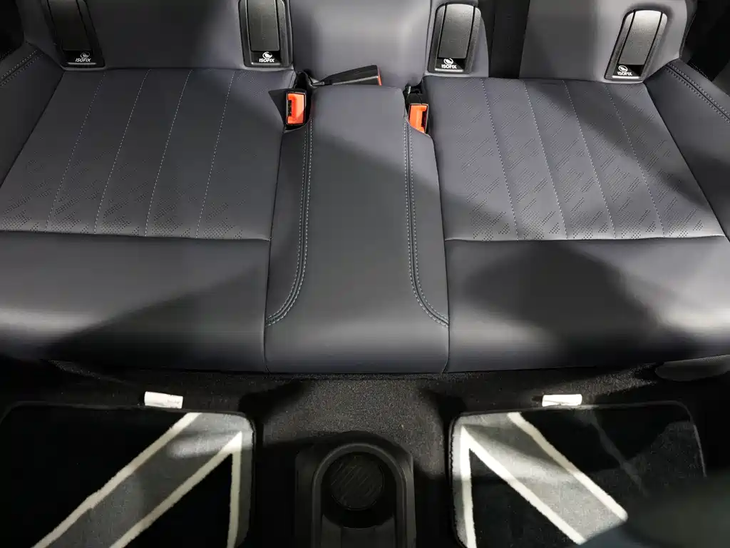 MINI 2025 2.0T COOPER S Artist Five-Door Edition купить на сайте DeffCars