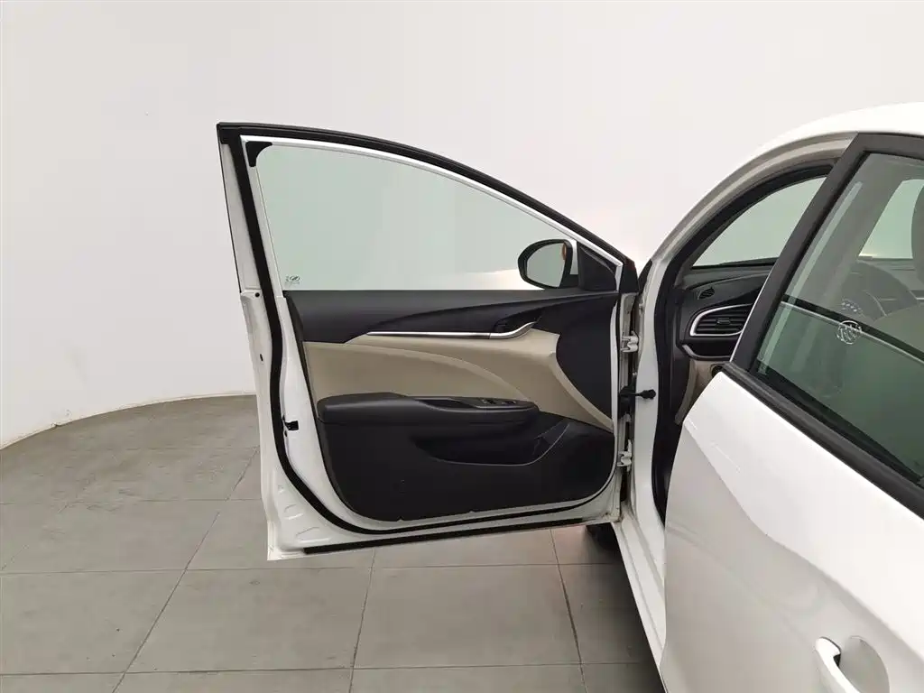 Yinglang 2018 15T Manual Enterprising Type National V купить на сайте DeffCars