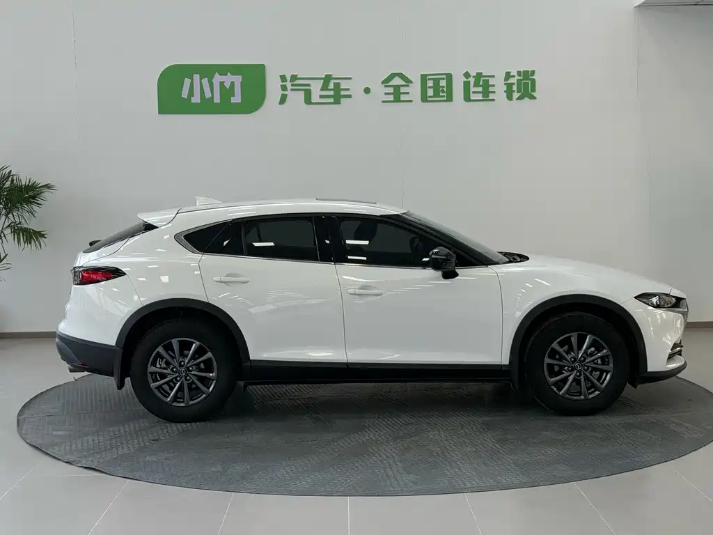 Mazda CX-4 2021 2.0L automatic two-wheel drive Blue Sky Vitality Edition купить на сайте DeffCars