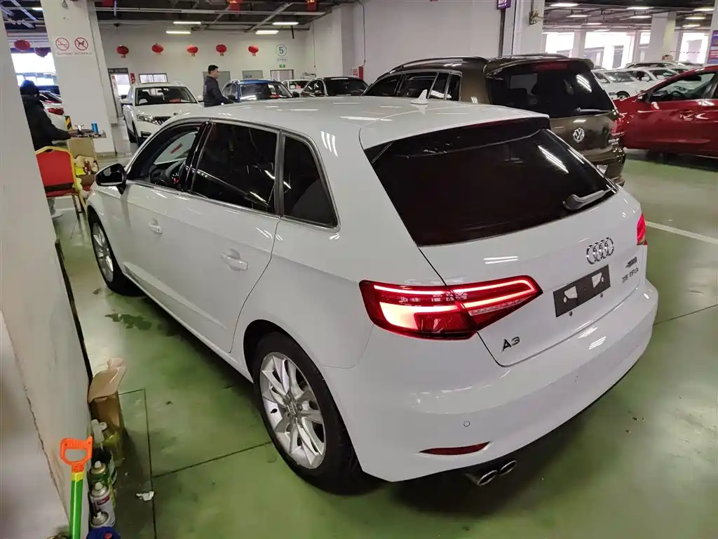 Audi A3 2018 30th Anniversary Model Sportback 35 TFSI Enterprising купить на сайте DeffCars