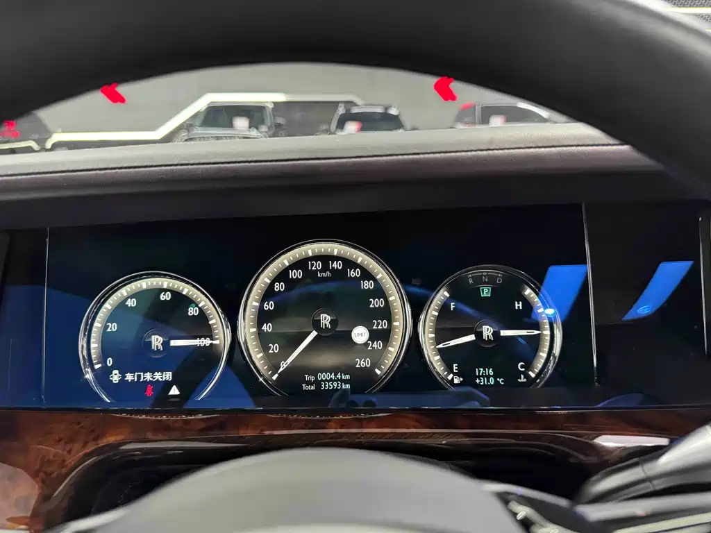 Phantom 2018 6.7T Long Wheelbase Edition купить на сайте DeffCars