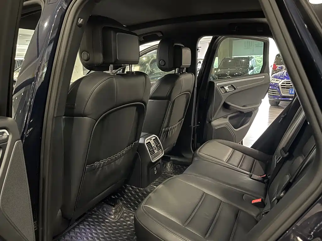 Macan 2020 Macan 2.0T купить на сайте DeffCars