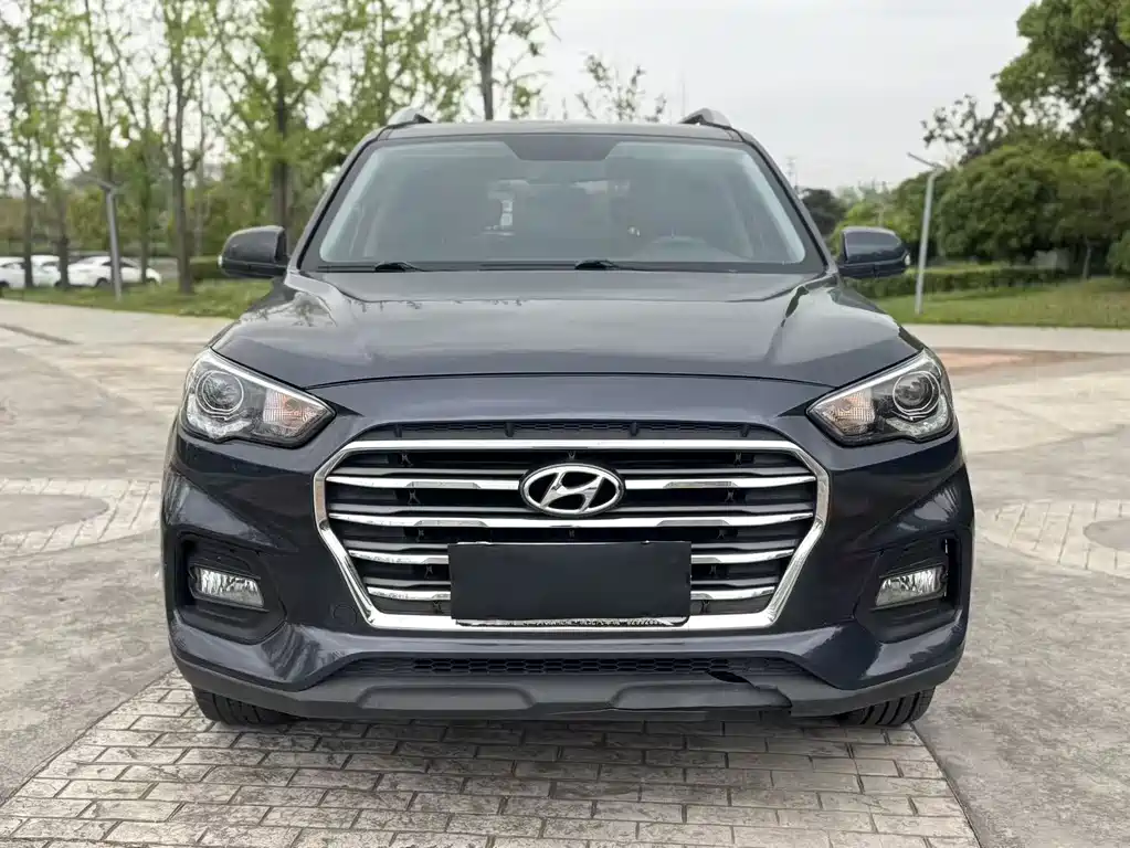 Beijing Hyundai ix35 2019 2.0L automatic two-wheel drive Zhiyong·Enjoy Edition National VI купить на сайте DeffCars