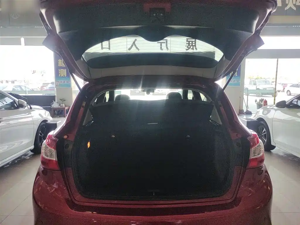 Tiida 2019 1.6L CVT Smart Travel Edition National VI купить на сайте DeffCars