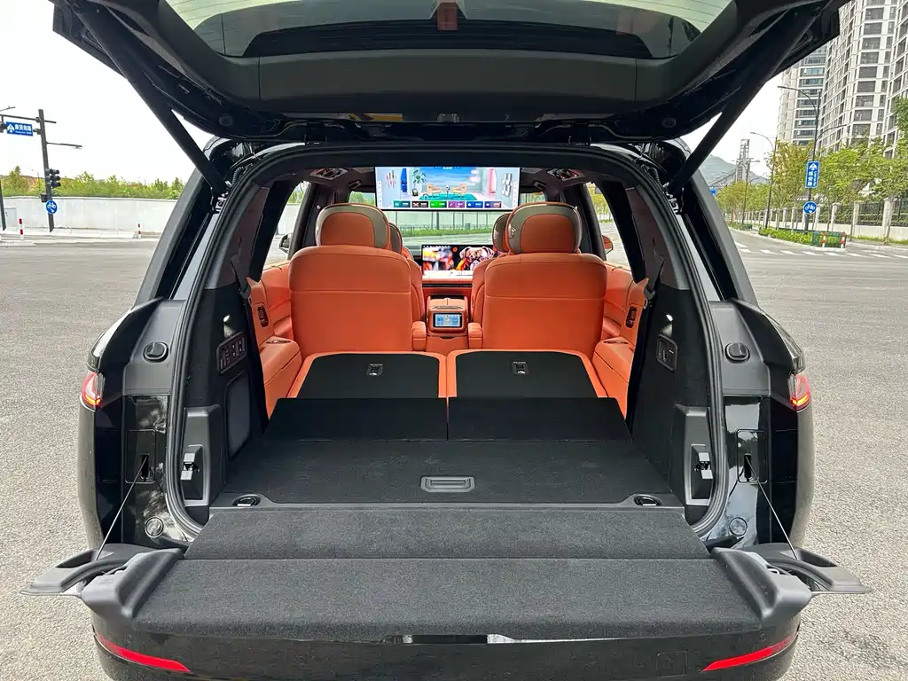 Lynk & Co 900 2025 1.5T Ultra купить на сайте DeffCars