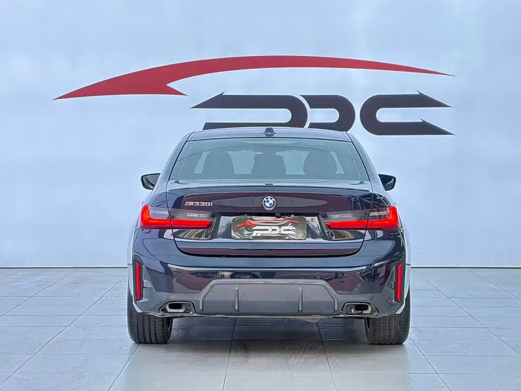 BMW 3 Series 2024 330i M Sports Night Package купить на сайте DeffCars