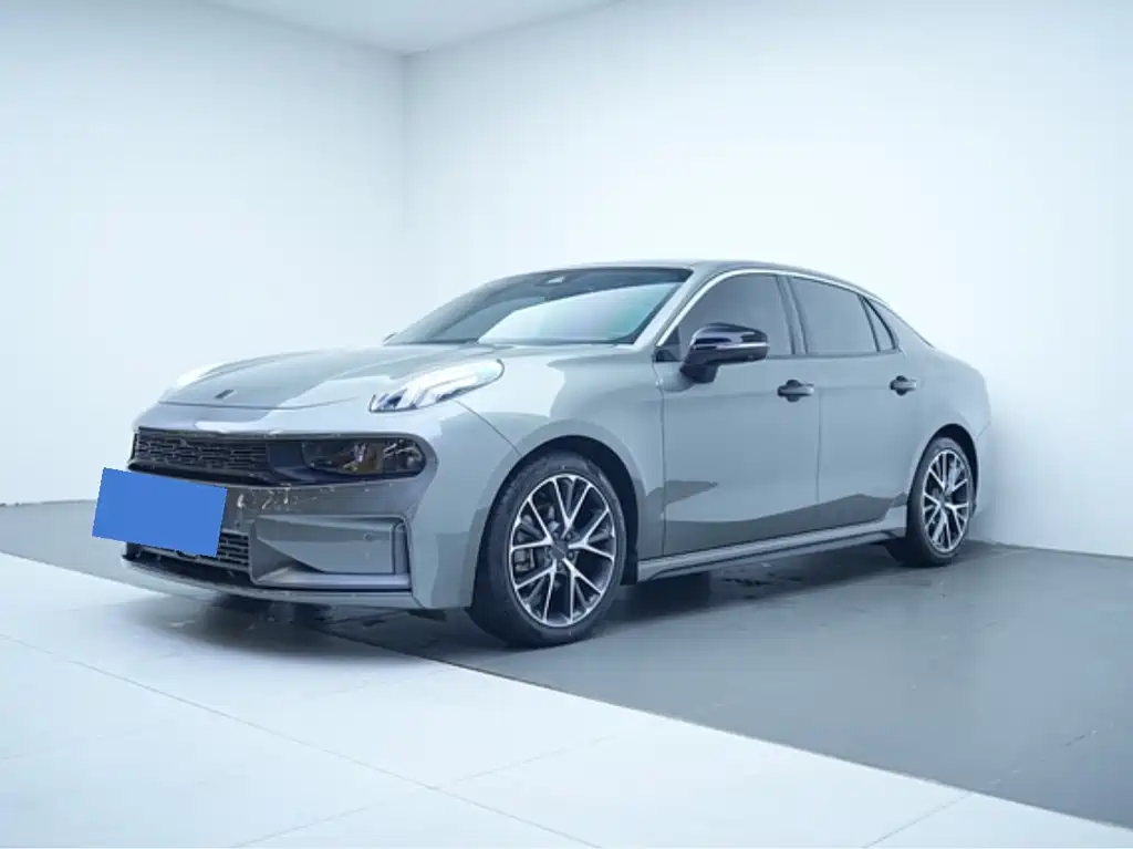 Lynk & Co 03 2021 1.5TD DCT Champion Edition купить на сайте DeffCars