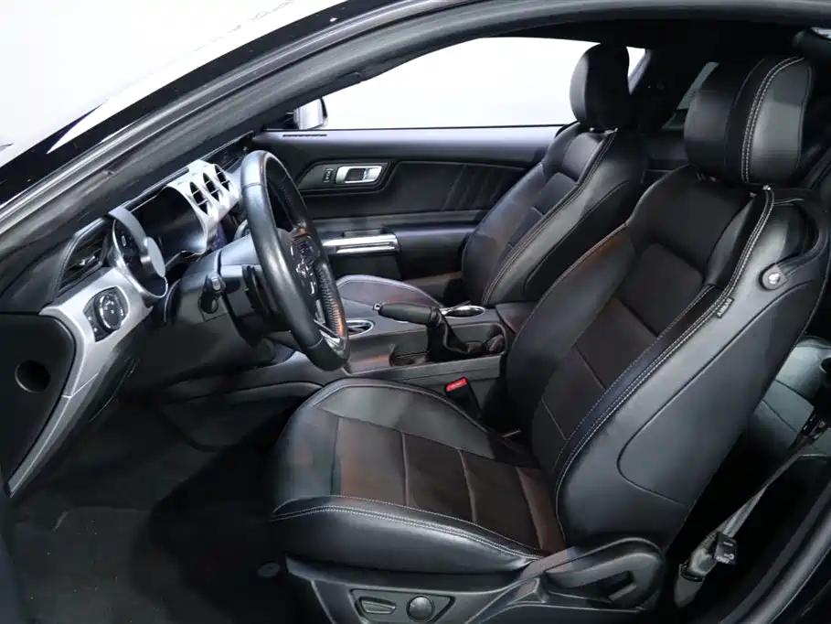 Mustang 2020 2.3L EcoBoost купить на сайте DeffCars