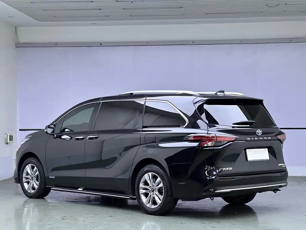 SIENNA 2021 2.5L Hybrid Extreme Edition купить на сайте DeffCars