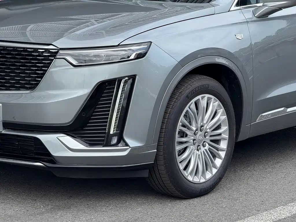 Cadillac XT6 2025 2.0T six-seat four-wheel drive luxury executive classic version купить на сайте DeffCars