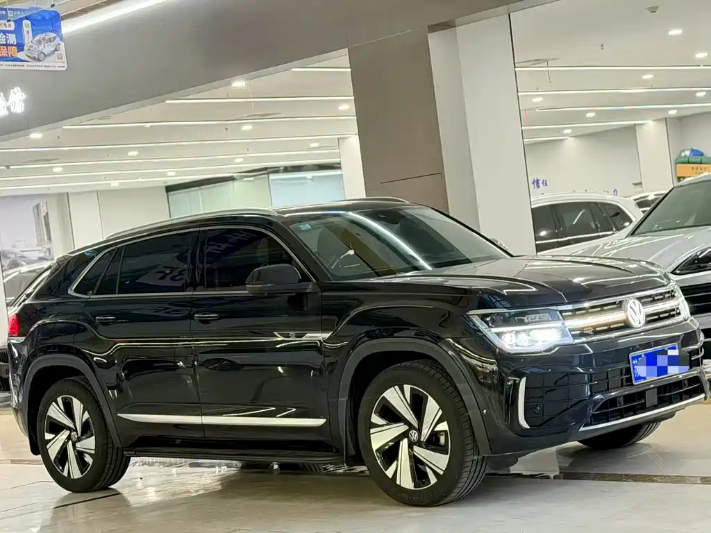 Touron 2023 380TSI four-wheel drive luxury version купить на сайте DeffCars