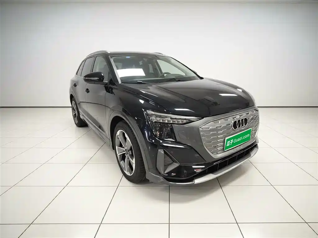 Audi Q5 e-tron 2022 model 40 e-tron star type brocade suit купить на сайте DeffCars