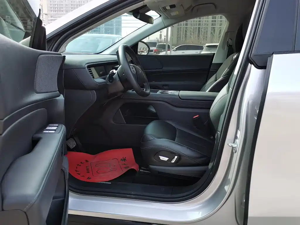 Xpeng G6 2024 Model 580 Long Battery Life Plus купить на сайте DeffCars