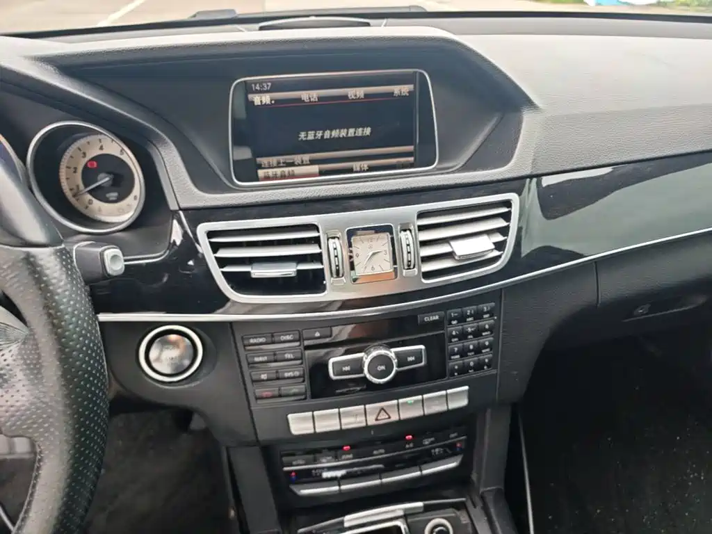Mercedes E-Class 2015 E 260 L Sports купить на сайте DeffCars