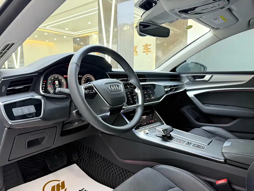 Audi A7L 2022 45 TFSI S-line Dream-Building Crystal Package купить на сайте DeffCars