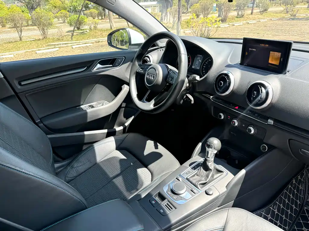 Audi A3 2019 Limousine 35 TFSI Fashion Type National VI купить на сайте DeffCars