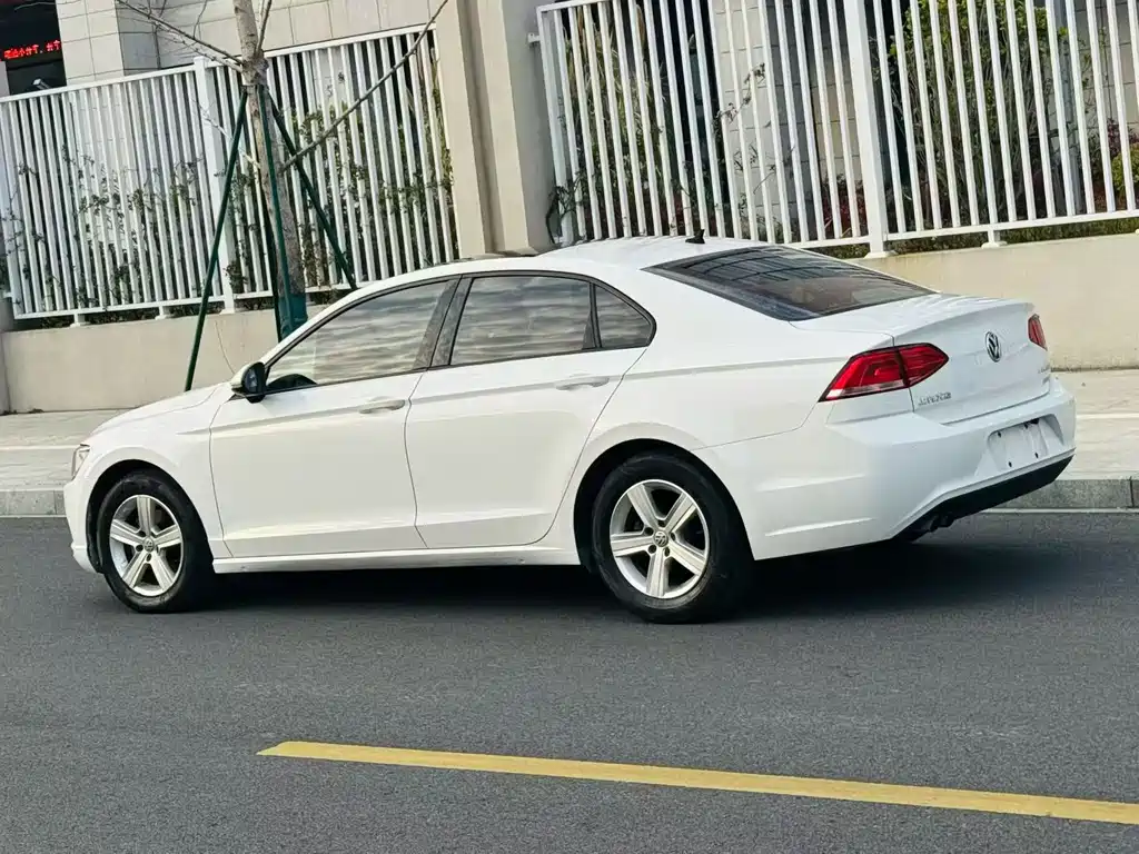 Lingdu 2017 230TSI DSG Fashion Edition купить на сайте DeffCars