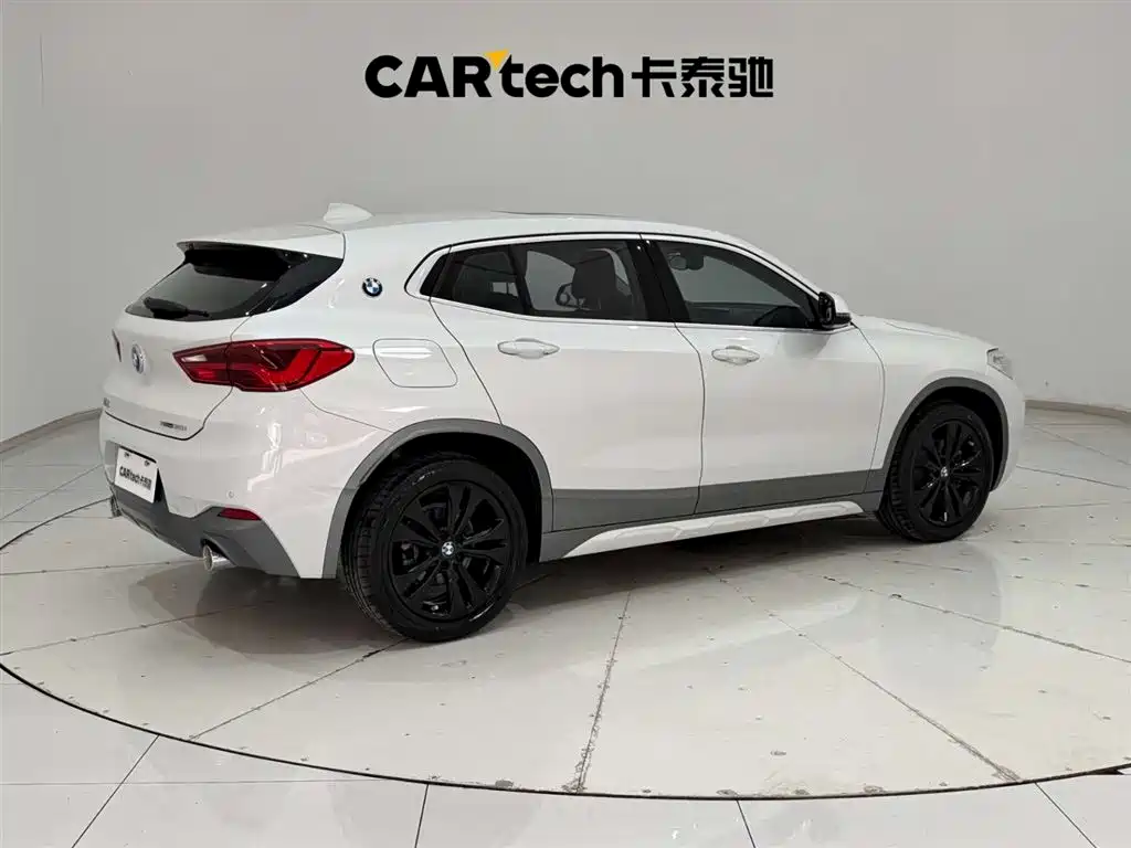 BMW X2 2020 sDrive20i M Off-Road Package купить на сайте DeffCars