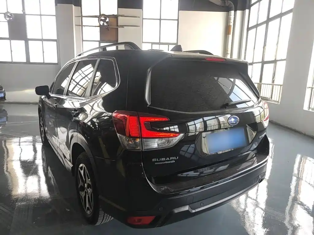 Forester 2021 2.0i Deluxe Edition EyeSight купить на сайте DeffCars