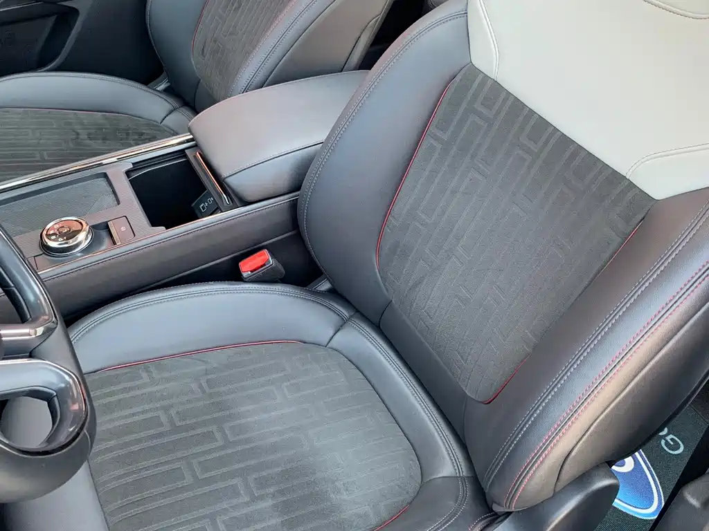 Mondeo 2022 EcoBoost 245 Luxury купить на сайте DeffCars