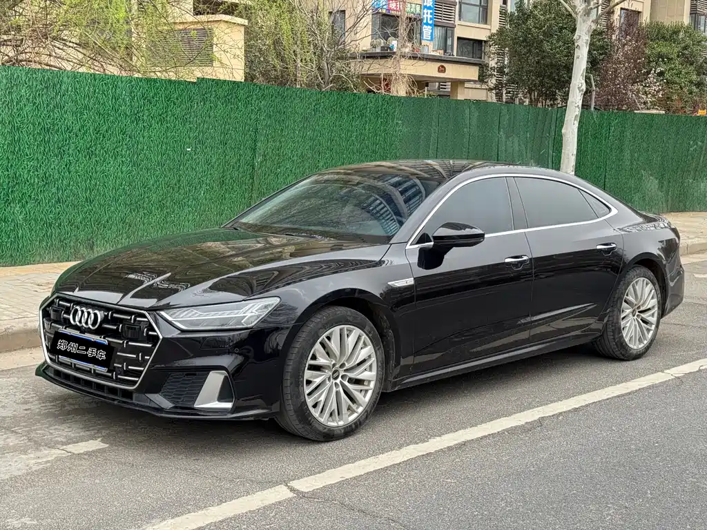 Audi A7L 2024 45TFSI S-line Dream Building Liquid Crystal Package купить на сайте DeffCars