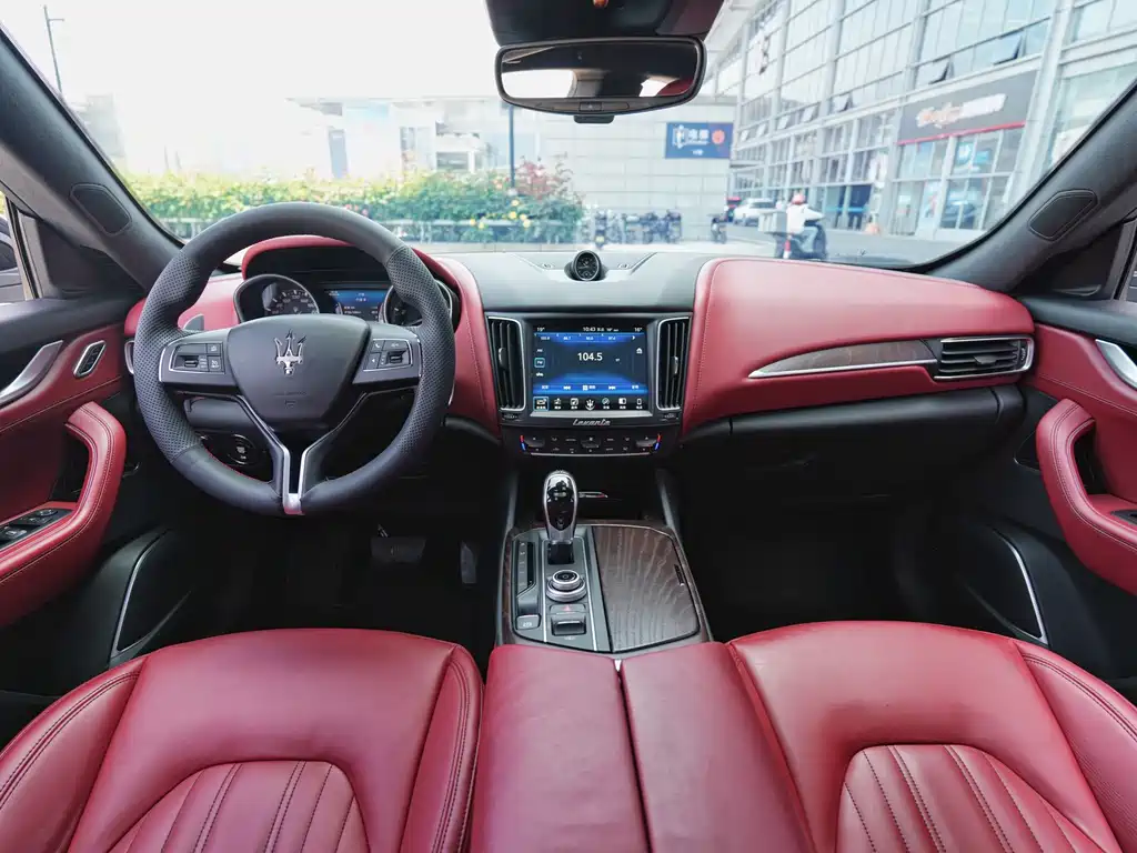 Levante 2018 3.0T Standard Edition купить на сайте DeffCars