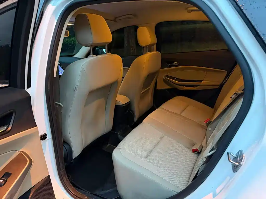 Forex 2015 1.5L automatic comfort model купить на сайте DeffCars
