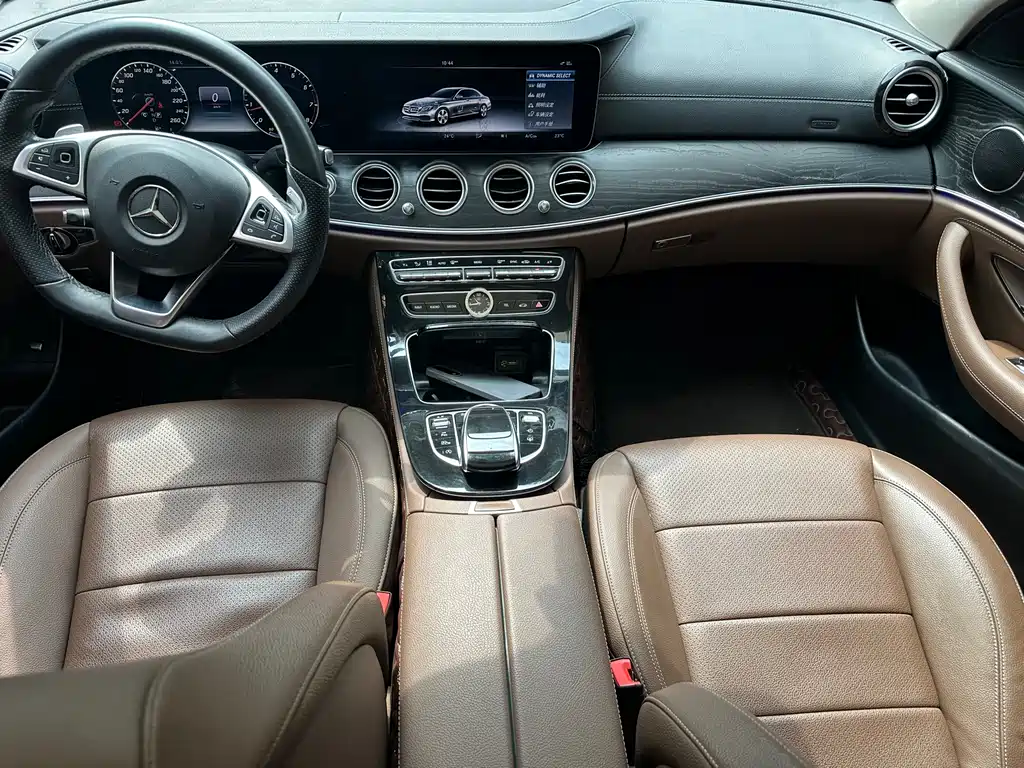 Mercedes-Benz E-Class 2017 E 300 L Sporty and Stylish купить на сайте DeffCars