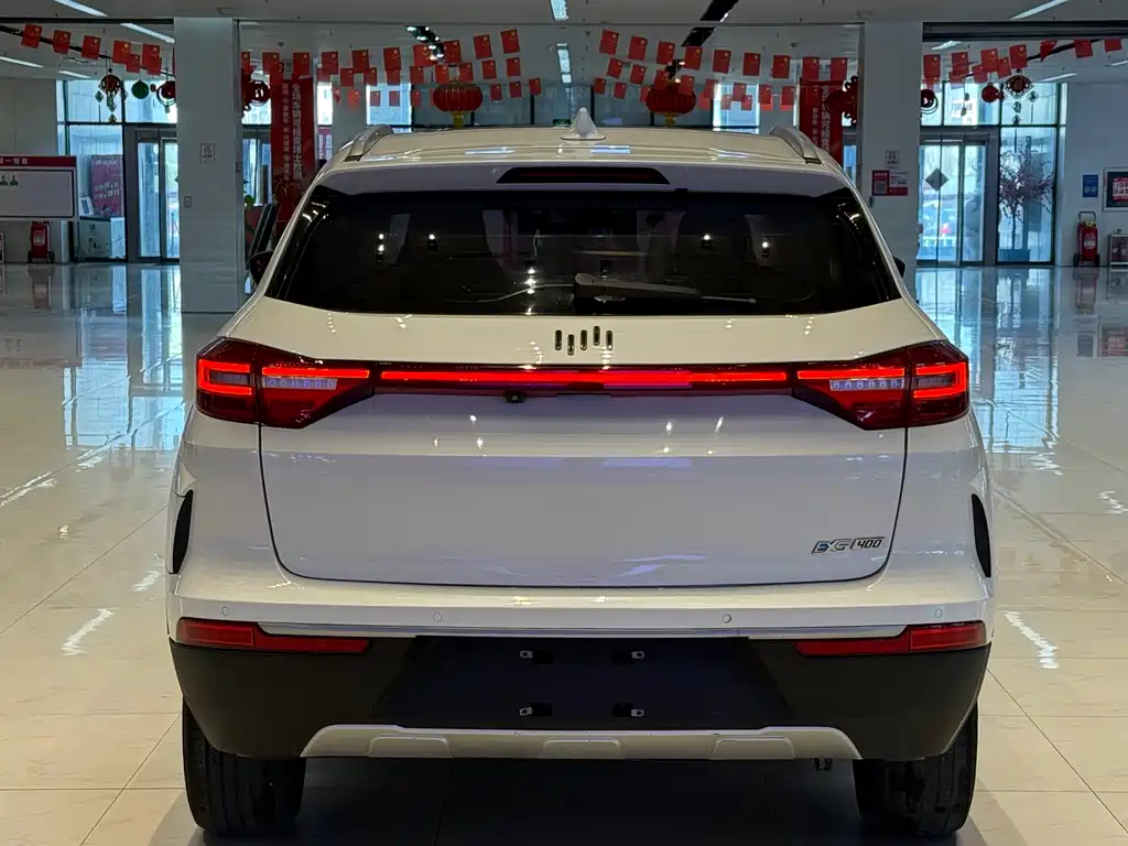 WM EX5 2018 EX5 400 Lite Discovery Edition купить на сайте DeffCars