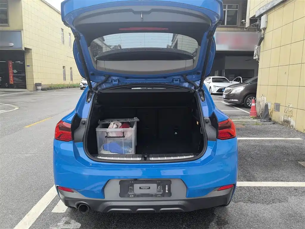 BMW X2 imported 2019 sDrive20i M off-road package National VI купить на сайте DeffCars