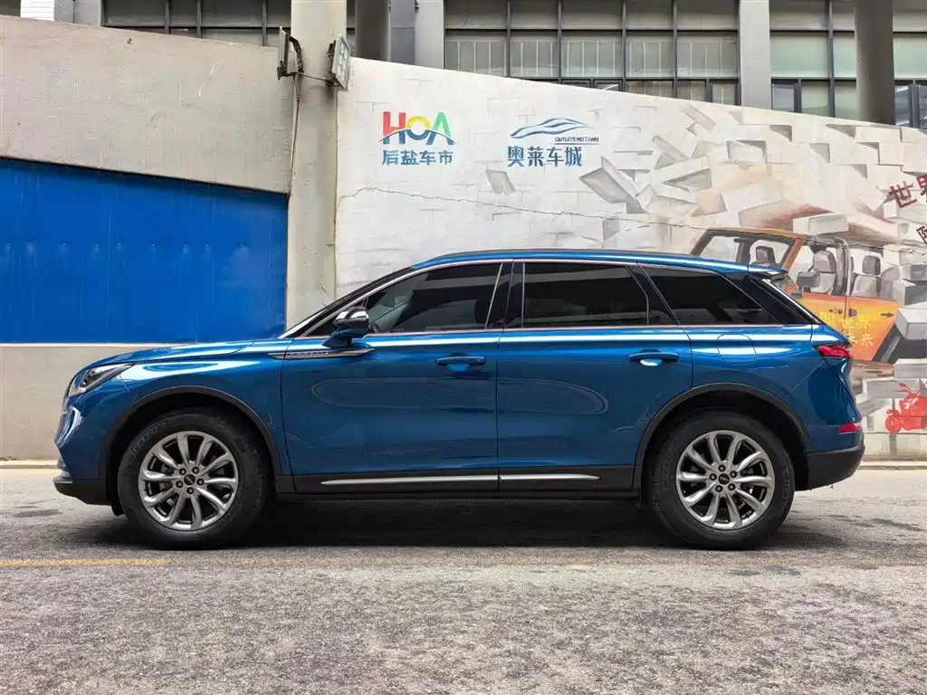 Adventurer 2020 2.0T two-wheel drive exclusive edition купить на сайте DeffCars