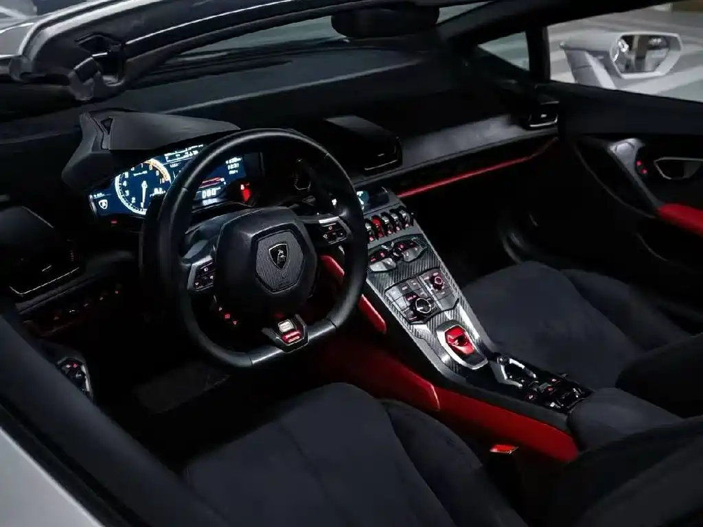 Huracan 2016 Spyder купить на сайте DeffCars
