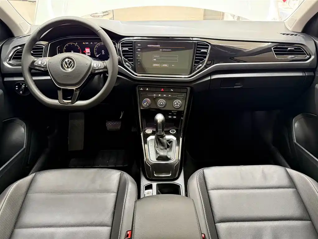T-ROC 2022 model 280TSI DSG two-wheel drive comfort PLUS купить на сайте DeffCars