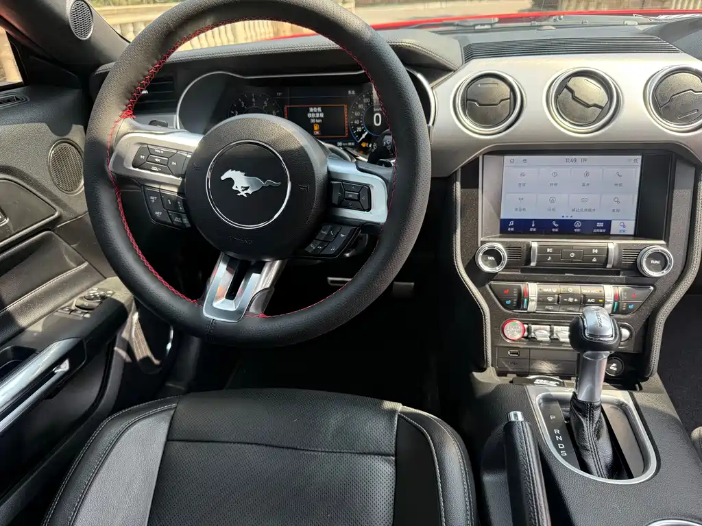 Mustang 2019 2.3L EcoBoost купить на сайте DeffCars